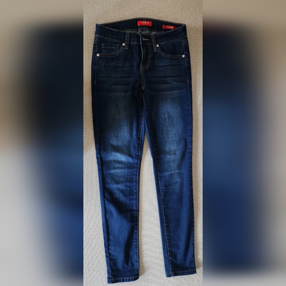 Guess jeans - Picture 3 of 7